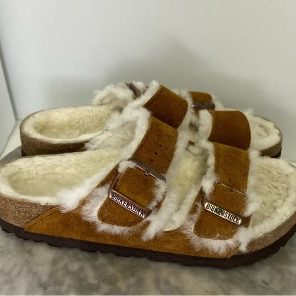 Birkenstock Tan Shearling Sandals 5 US.  EU36 - Picture 2 of 8